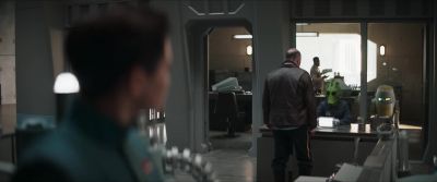 Captain Teva here
to see Colonel Tuttle. - The Mandalorian