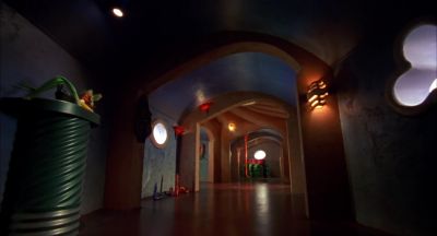 Captain, the sub kicked up
half the ocean bottom. - Spy Kids