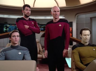 Captain, we're receiving
a signal from dead ahead. - Star Trek: The Next Generation