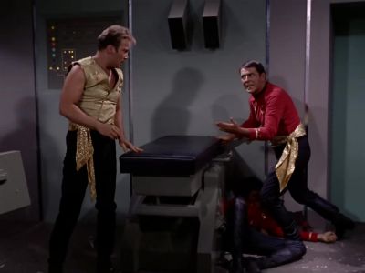 Captain, we've barely got
ten minutes. - Star Trek