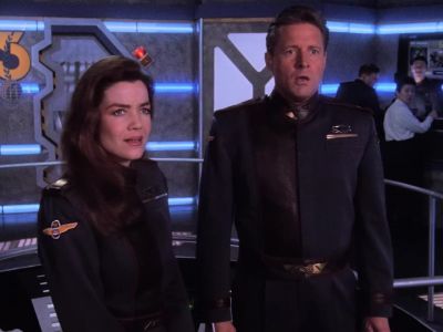 Captain, what is it? - Babylon 5