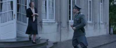- Captain.
- Your Highness. - The Exception