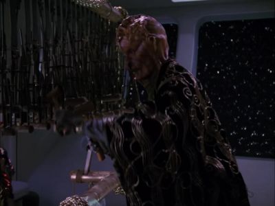 Captain's log, star date 43930. 7. - Star Trek: The Next Generation