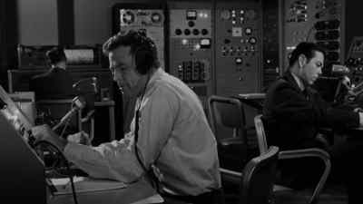 Car 10 in, please. - Experiment in Terror