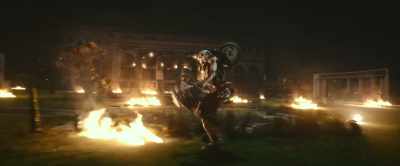 [car alarm blaring] [grunts] - Transformers: Rise of the Beasts