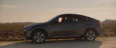 (car dinging) - Polarized