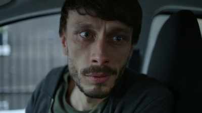[car door opens] - Baby Reindeer