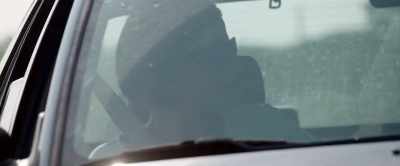 (car door slams)
(car starting) - Menorca