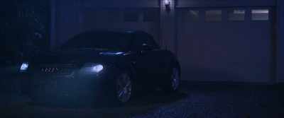 (car engine revving) - Close Calls