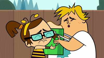 (Car honks, engine roars) - Total DramaRama