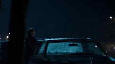 (car horn honks) - The Americans