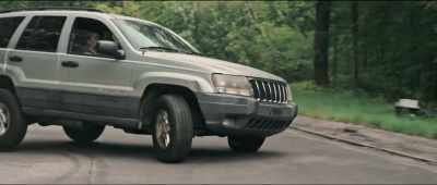 (car tires screeching) - Strain 100