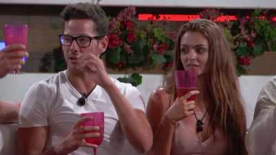 ‐CARA: Well done.
‐SCOTT: And honestly, - Love Island