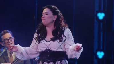 „Care e problema naibii? Faci un divorț. - Alex Borstein: Corsets & Clown Suits