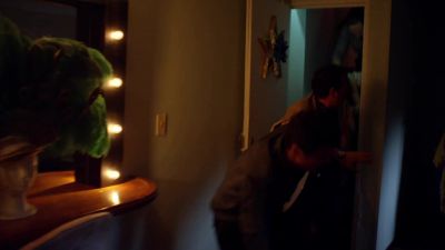 - Careful!
- Head down, sir. - Narcos