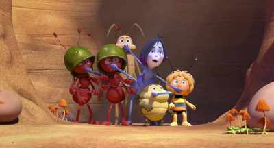 Careful, Willi, don't wake it. - Maya the Bee: The Honey Games