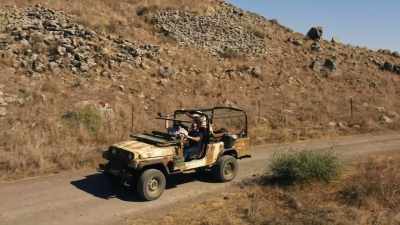CARL AND HAMILTON RETRACE - Lost Relics of the Knights Templar