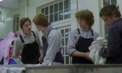 - Carlin.
- What? - Scum