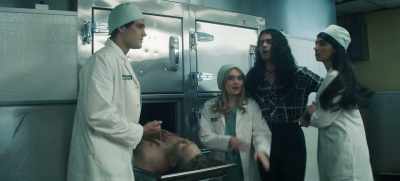 Carlos, get back in the bag.
We'll have to - The Winchesters