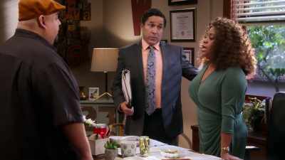 Carlos, you tell Rita Perez
she is suspended - Mr. Iglesias