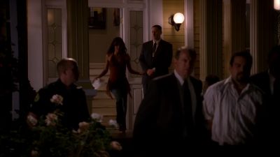 CARLOS, WAIT! - Desperate Housewives