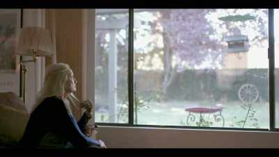 Carol Daly
was a female detective - I'll Be Gone in the Dark