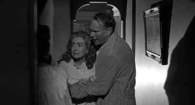 - Carol! - Strait Jacket
