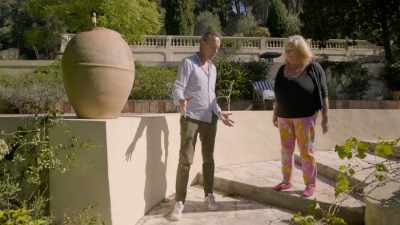 Carol, what was here
when you first saw the property? - Write Around the World with Richard E Grant