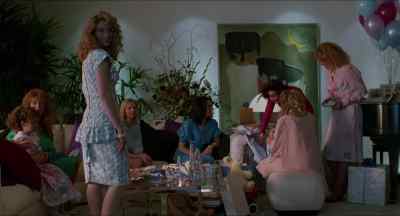 Carol? You all right? - Safe