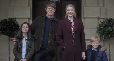 [Caroline laughs under breath] - Father Christmas Is Back