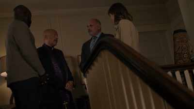 - [CAROLINE SCREAMING]
- And I need to get back in there. - Evil