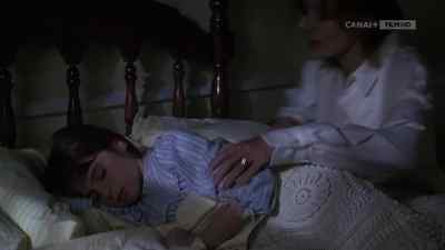 Caroline, wake up.
I have to tell you something. - Something to Talk About