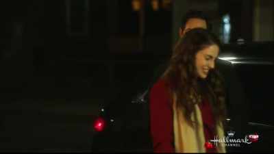 - Carriage rides
and the concert, yeah. - Christmas at Pemberley Manor