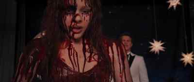Carrie, wait.
Carrie. - Carrie