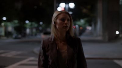 Carrie what the fuck are you doing - Homeland