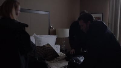 -[Carrie] You ready?
-[Anson] Yeah. - Homeland