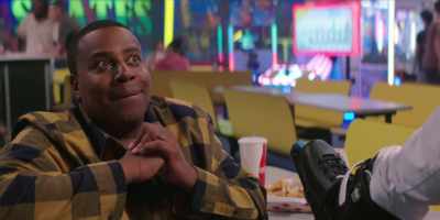 Carry the snowman, - Good Burger 2