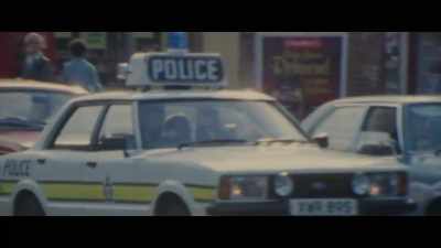[cars honking] - The Ripper