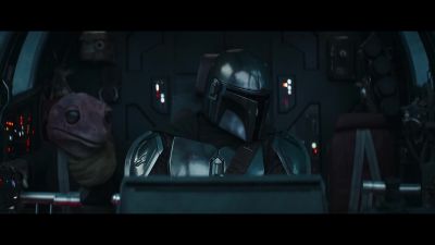 CARSON: I've lost visual.
He's got to be around here somewhere. - The Mandalorian