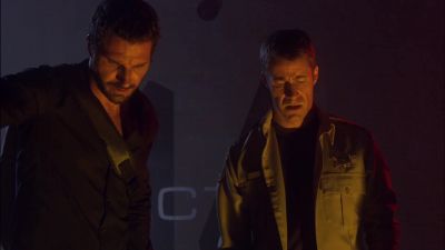 (Carter)
COULD WE GET
ANY CLOSER? - Eureka
