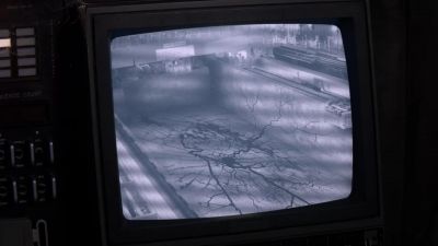 (Carter)
EVEN IF WE DO MAKE IT
OUT OF HERE, - Eureka
