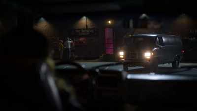 [carter]
 linda, what's he doing now? - How She Caught A Killer