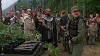 Carter, that target.
What... 60, 70 yards down? - Stargate SG-1