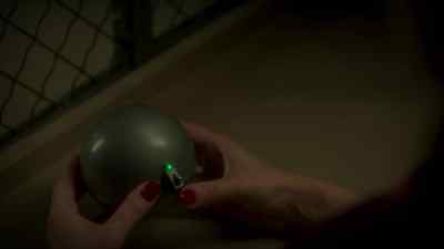 CARTER: There's just
a single switch on it, right? - Marvel's Agent Carter