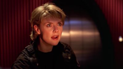 - Carter?
- Yes, sir. I'm working on it. - Stargate SG-1
