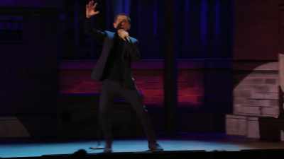 „Casa Internațională a Clătitelor”! - Gad Elmaleh: American Dream