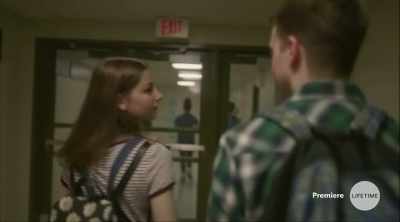 CASE: Listen, what
are you doing Saturday? - Girl in the Bunker