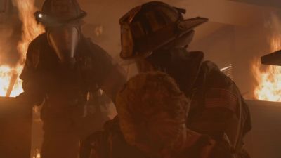 Casey, come on!
We gotta move! - Chicago Fire
