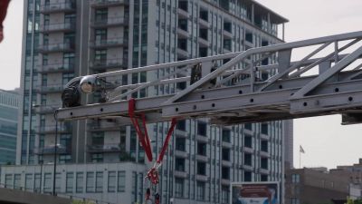 Casey, right there. Check it out. - Chicago Fire