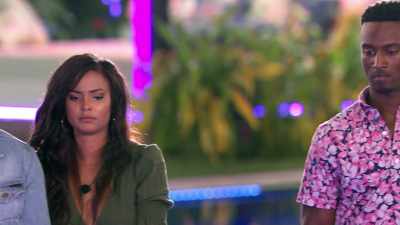 >> CASHEL AND KATRINA. - Love Island